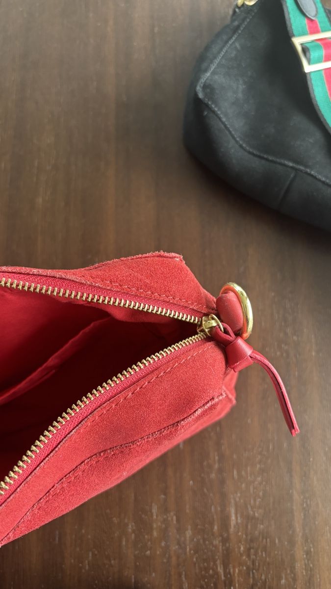 Borse da donna: Wildleder Umhängetaschen – Nuovo (secondo la descrizione) da Uetikon am see venduto da seller.2020 4
