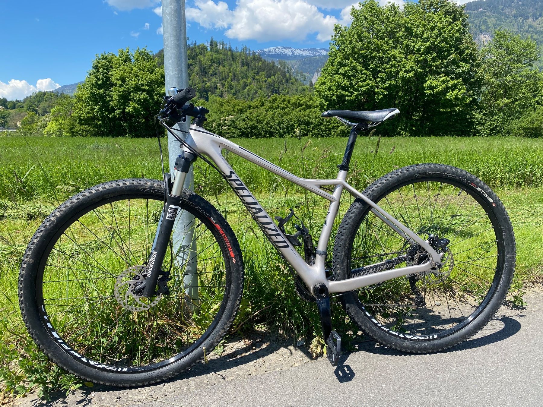Specialized Vélos: Specialized fate comp – D'occasion à Matten b. Interl par iamue
