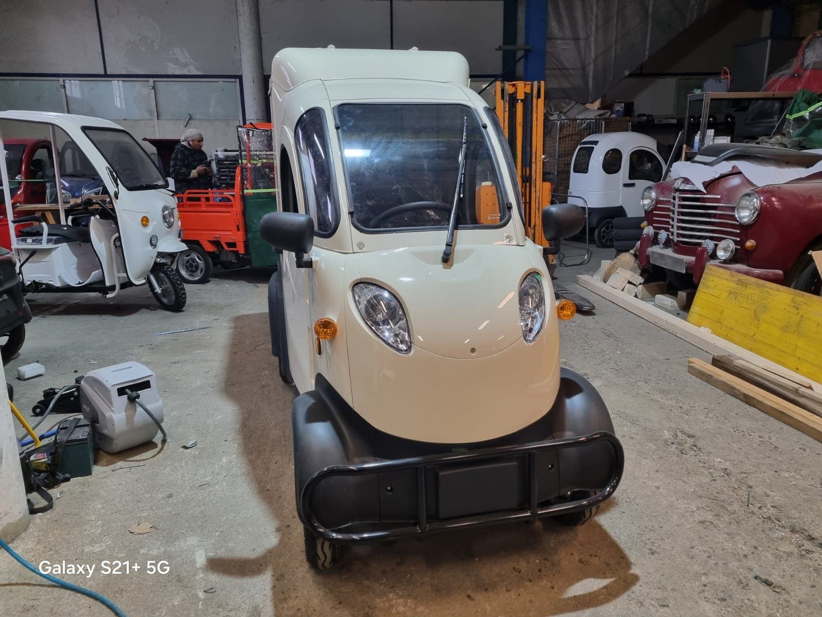 Voiturettes électriques: Neu E- Cargo mit Laderaum – Neuf (Voir description) à Bünzen par Turbolino5