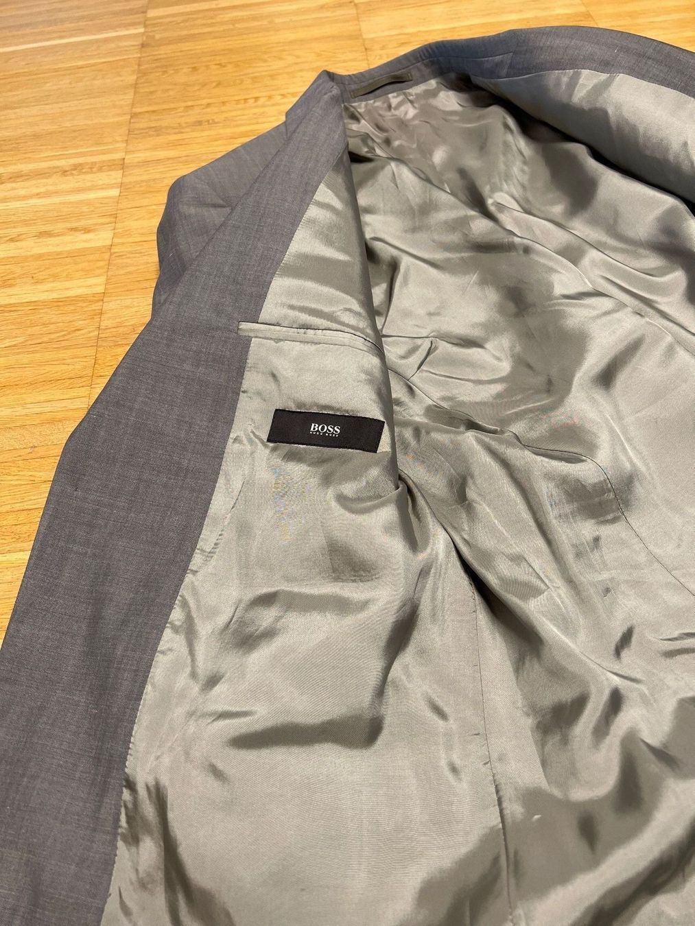 Hugo Boss Giacche: Hugo Boss herren – Usato da Menzingen venduto da Dali2504 1