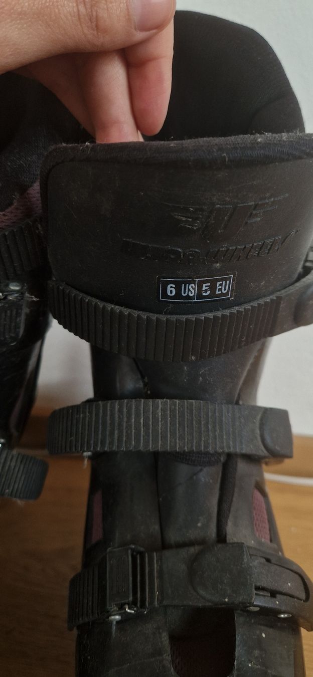 Pattini in linea & Pattini a rotelle: Ultra Wheels Inline-Skates Gr. 36.5 Retro – Usato da Gelterkinden venduto da teddywidder 3