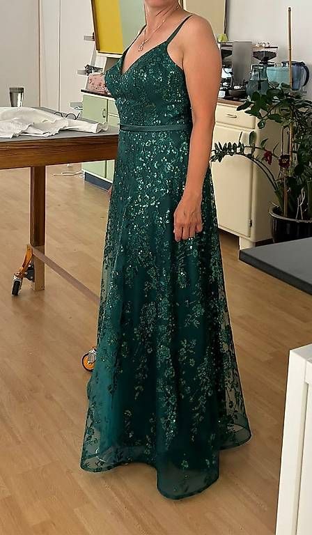 Robes: festliches Kleid  – D'occasion à Flums par sandra1109
