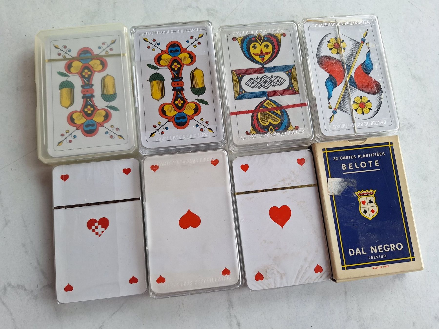 Giochi: 8 X JASSKARTEN - NEU – Nuovo e nell'imballaggio originale da Huttwil venduto da Kunterbuntli