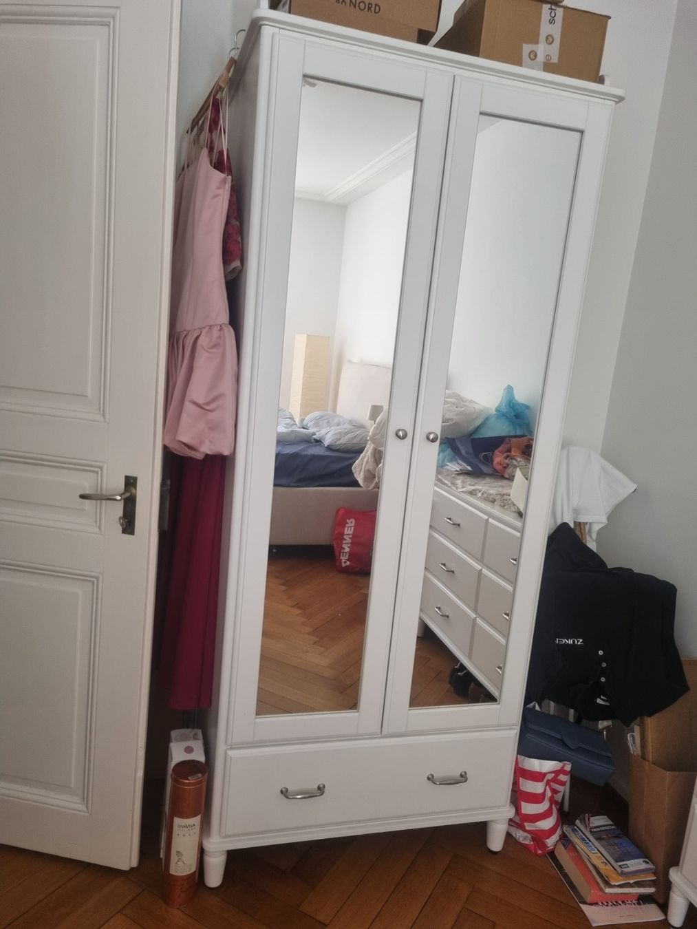Armadi: Tyssedal Kleiderschrank – Usato da Basel venduto da tom_v9f9