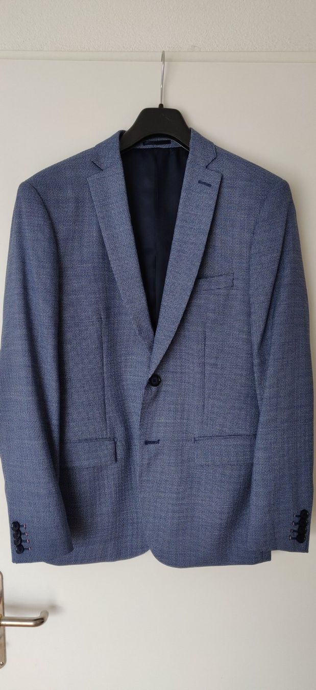 We Completi: WE: Hellblauer Herrenanzug mit Hose, Gr. 48 – Usato da Wittenbach venduto da Cgigi