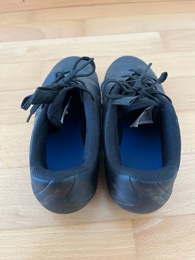 Nike Scarpe per ragazzi: Fussballschuhe mit Nocken von Nike – Usato da Muttenz venduto da Juvenile33 3