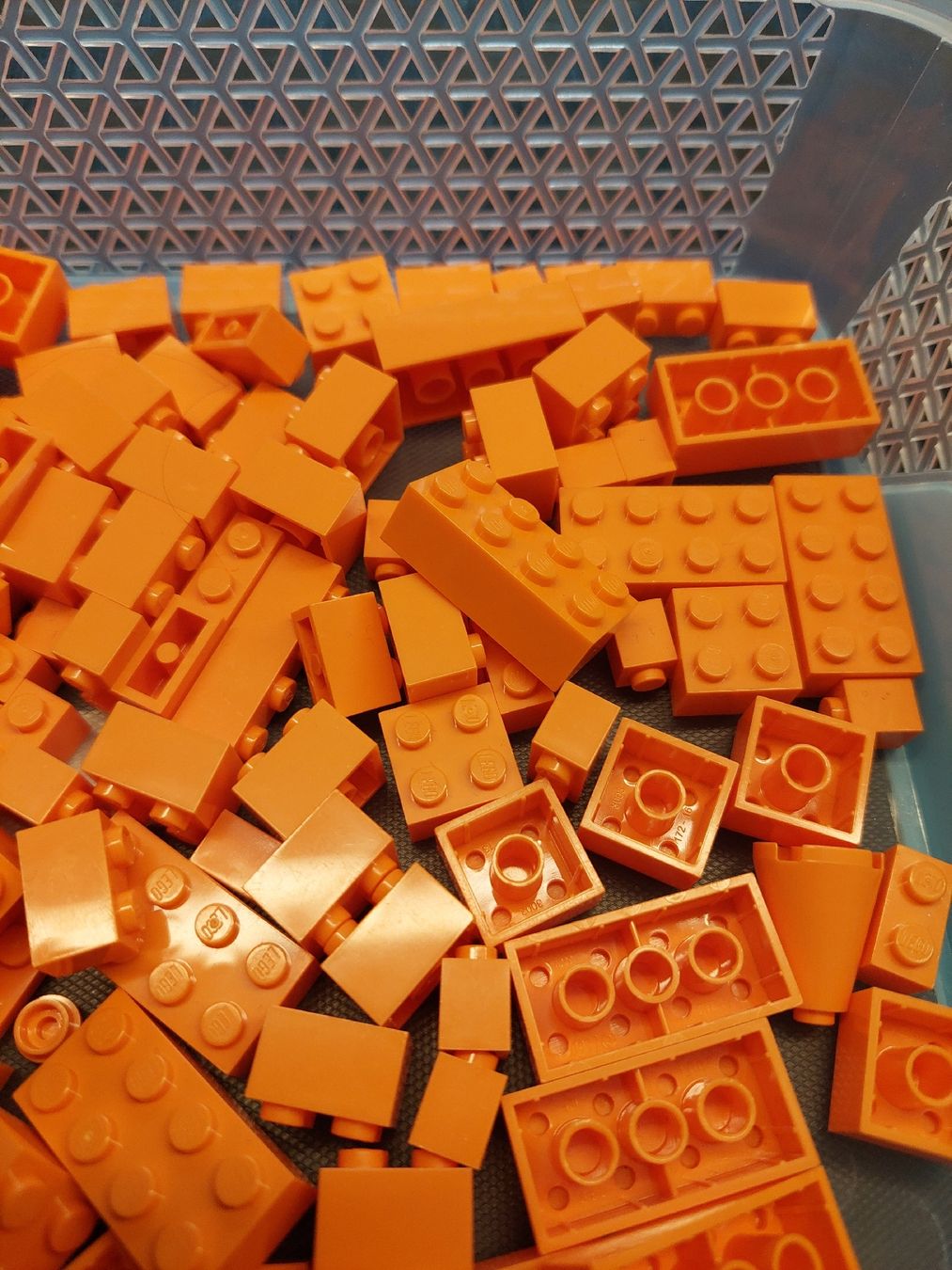 Lego Giocattoli: Div. Legosteine Farbe  orange – Usato da Zetzwil venduto da sti_x9xf 2