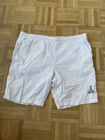 Levi's Shorts, weiss, Grösse M, ideal für den Sommer! 