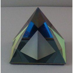 Alle Dekorationen: PYRAMIDE 40 MM BB IN PYRAMIDE BLEIFREI-KRISTALLGLAS – Neu (gemäss Beschreibung) aus Stein am Rhein von Vitrum8260 1
