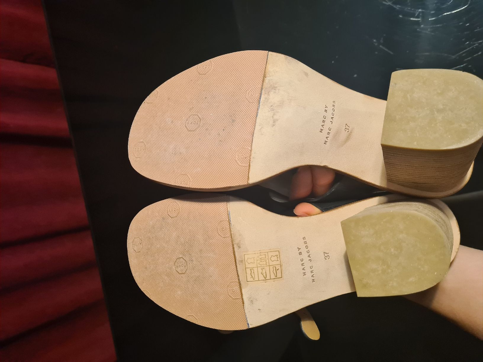 Marc Jacobs Scarpe da donna: Marc by Marc Jacobs Sandals Gr 37 – Usato da Kloten venduto da Kri23 7