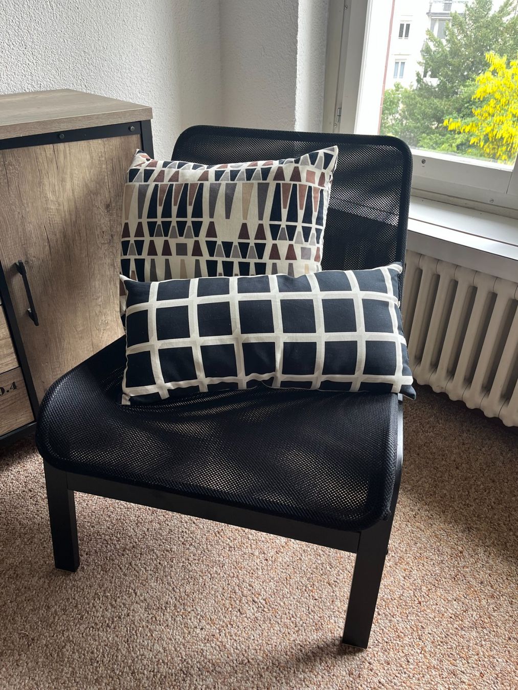 Ikea Poltrone: Sessel IKEA mit Kissen – Usato da Winterthur venduto da zim_6bsw