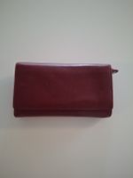 Portefeuille rouge en cuir