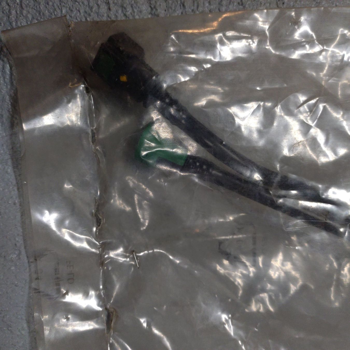 Renault Tutti pezzi di ricambio auto: 7701207796 Renault Original Kraftstoffleitung – Nuovo e nell'imballaggio originale da Diessbach b. Büren venduto da Crocharry 3