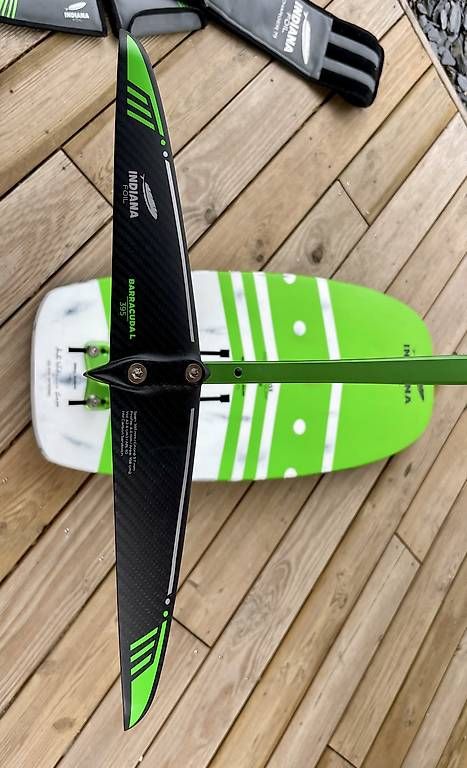 Surfboards & Schwimmbrette: Indiana pump foil complet mit board – Gebraucht aus Avenches von Acustica 2