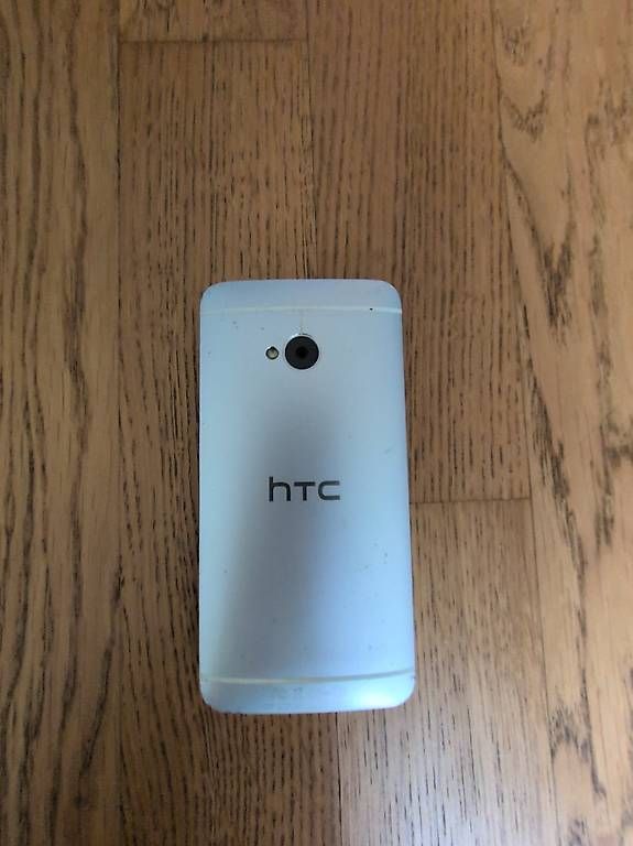 Telefoni cellulari / Smartphones: HTC One M7 mit LineageOS – Usato da Luzern venduto da distract 1
