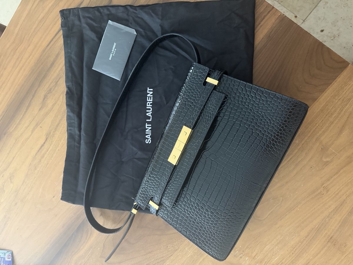 Saint Laurent Sacs femmes: Saint Laurent - Manhattan bag Medium – D'occasion à zürich par Treasure1415 1