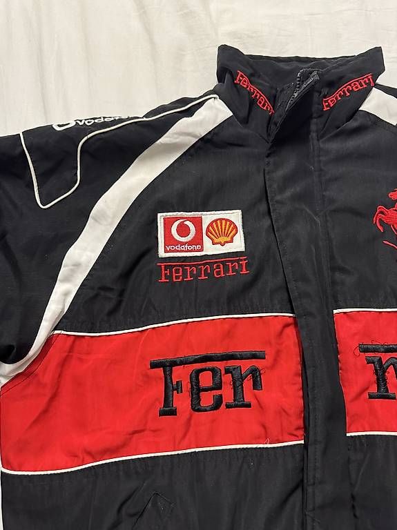 Ferrari Giacche: schwarz Ferrari vintage bomber jacket – Usato da Zürich venduto da refg7 1