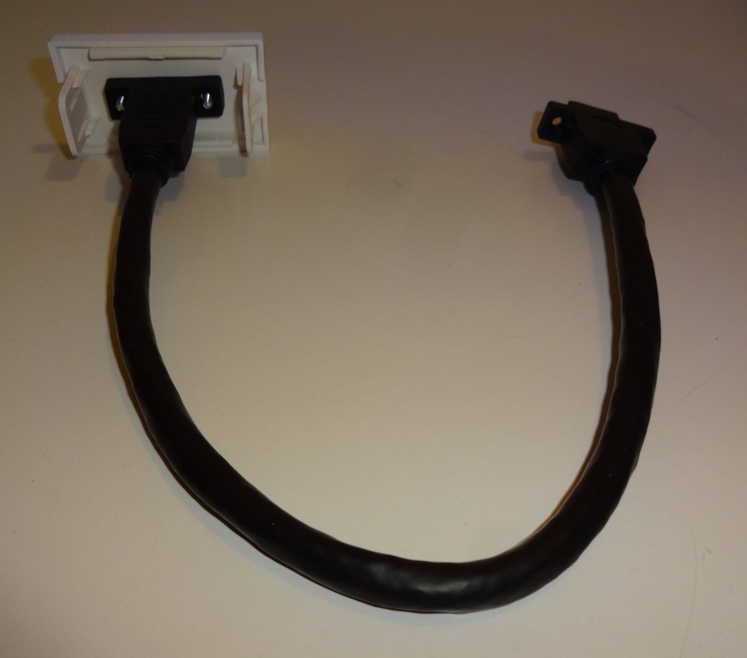 Spine: FLF-Montage-Set FLF/HDMI-WS Kindermann – Nuovo e nell'imballaggio originale da St. Gallen venduto da WWL 3