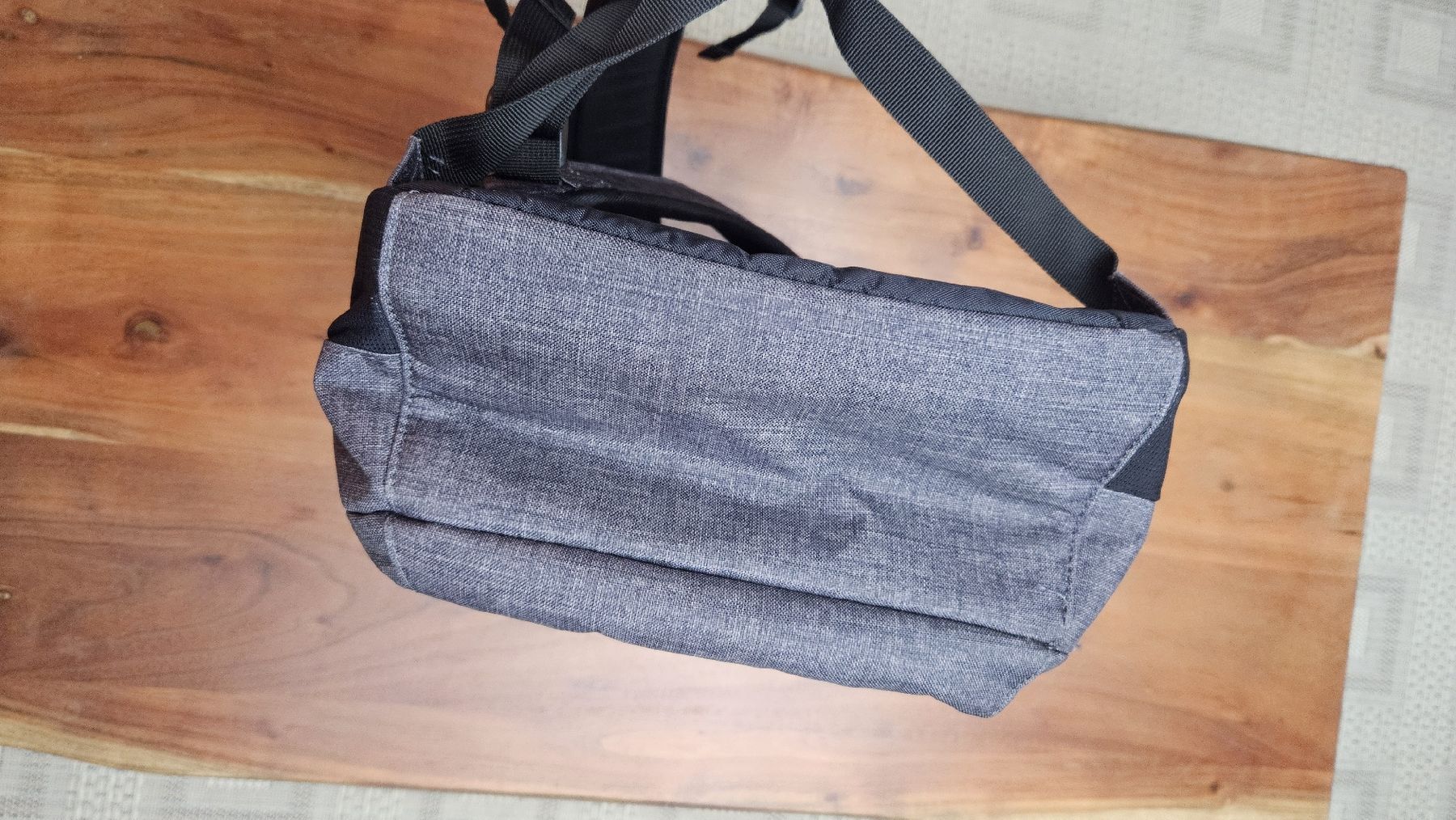 Dakine Zaini: Dakine Rucksack grau 25l – Nuovo (secondo la descrizione) da Schaffhausen venduto da apa_7xt7 4