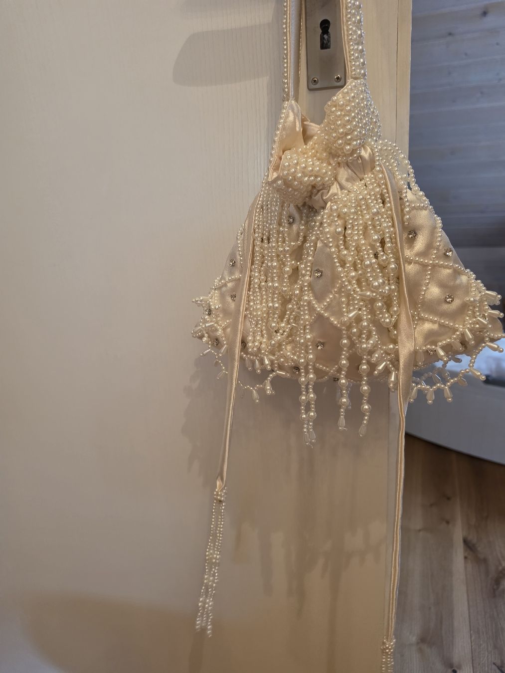 Borse da donna: Abendtasche Hochzeit – Nuovo (secondo la descrizione) da Kefikon TG venduto da Livline 1