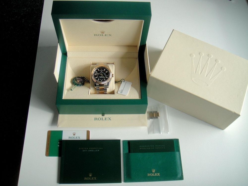 Rolex Orologi: Rolex / Sky-Dweller / 42mm / Listenpreis CHF 21`450 – Usato da Biberist venduto da keine-ursache 3