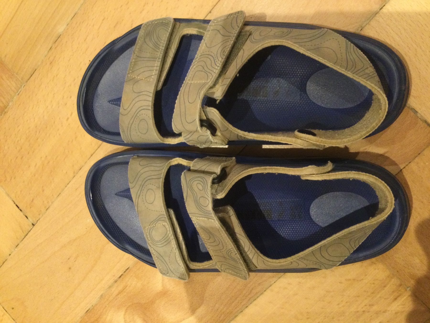 Birkenstock Scarpe da uomo: BIRKENSTOCK Sandalen Gr. 35 – Usato da Frasnacht venduto da GracyStore 1