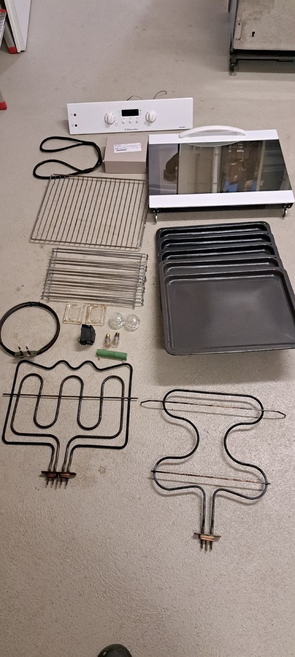 Electrolux Forni: Backofen Ersatzteile Electrolux – Usato da Künten venduto da Rocchi71 1