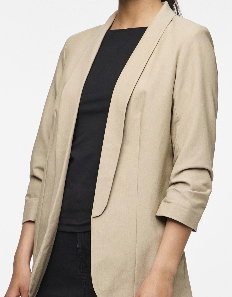 Vila Giacche: Blazer Vila, beige,  M – Usato da Seuzach venduto da Megane1 5