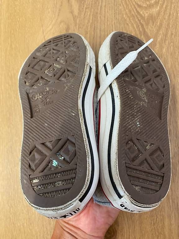 Converse Chaussures hommes: COOLE CONVERSE ALL STARS, GRÖSSE 27 – D'occasion à Alberswil par mina012 3