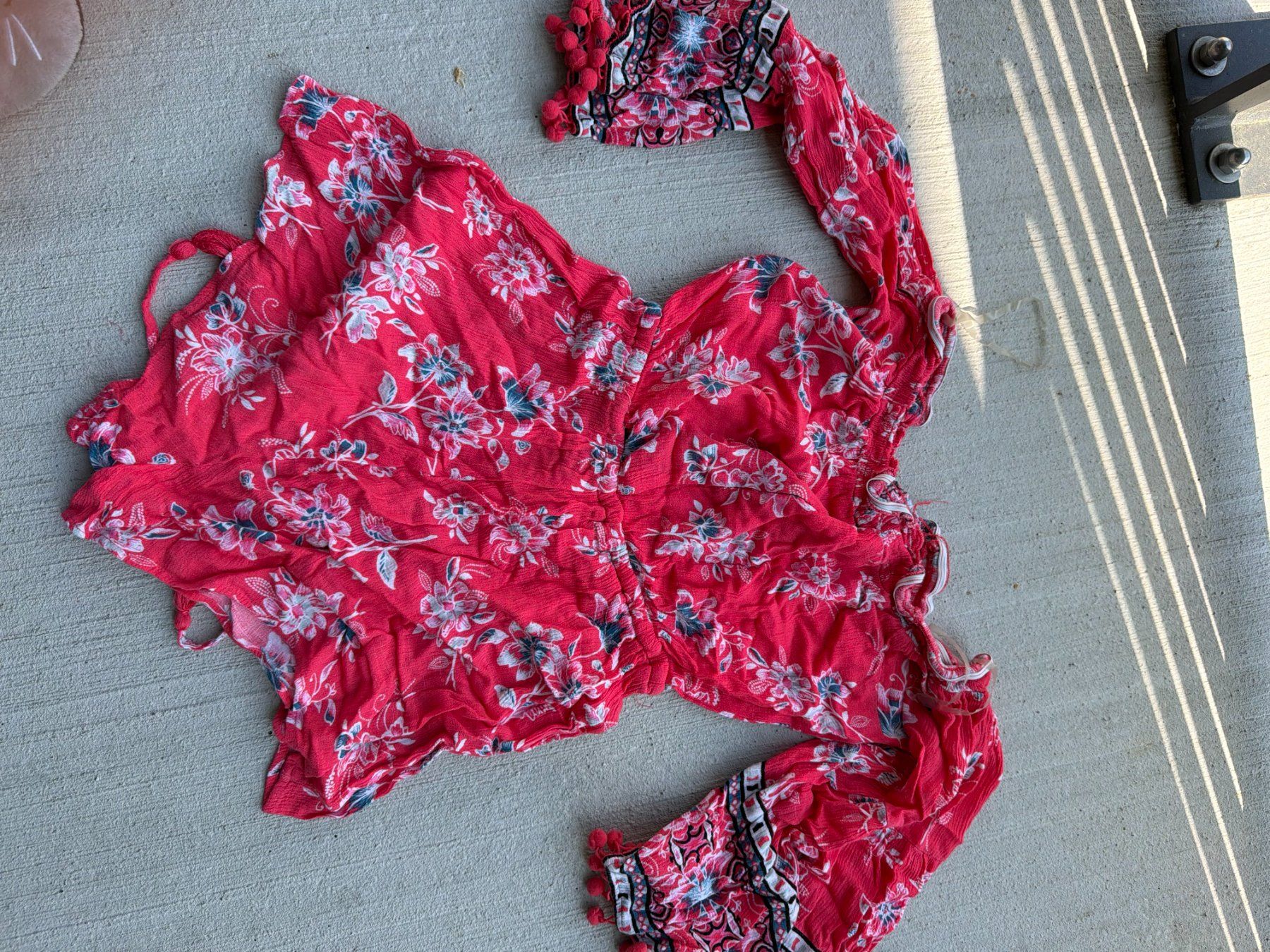 Top: Sommerlicher  mit Blumenmuster, Grösse XS – Usato da Riehen venduto da edu_92w7 4