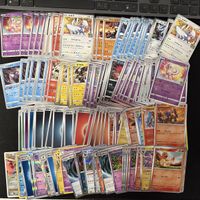 Diverse Holo & Reverse Holo Pokemon Karten