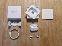 Apple AirPods Pro mit Ladecase DEFEKT