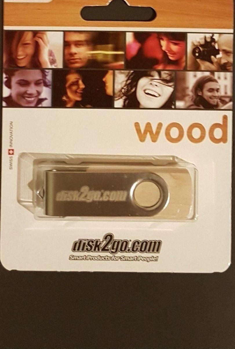 USB Sticks: 16 GB USB Stick aus HOLZ – Neu und originalverpackt aus Zürich von Avd 1