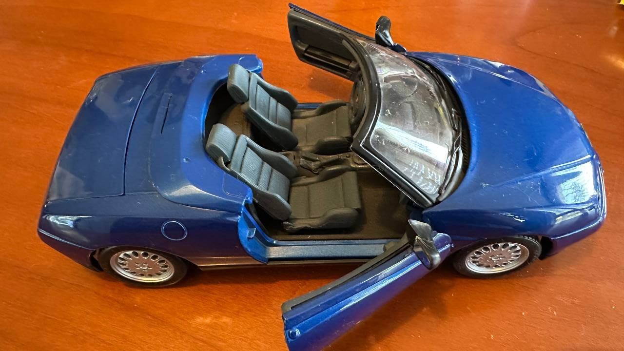 Alfa Romeo Modellini d'auto: Alfa Romeo Spider V6 Modellauto blau – Usato da Beringen venduto da Mantafisch1 3