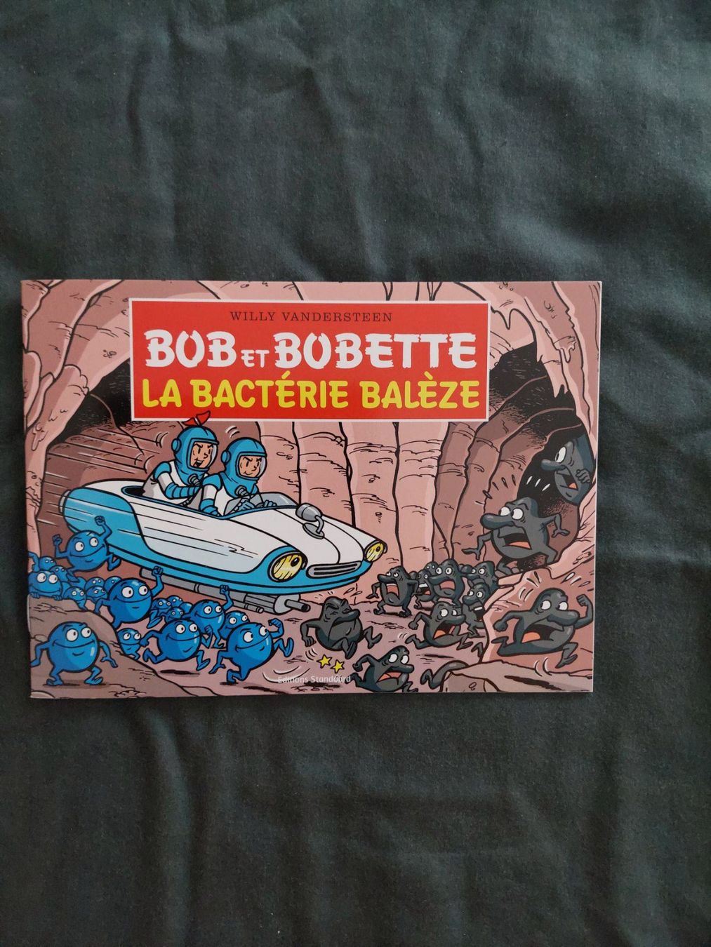 Fumetti: Bob et Bobette T.44Prob La Bactérie Balèze Pt.Format EO 2010 – Usato da Genève venduto da Blu_BD