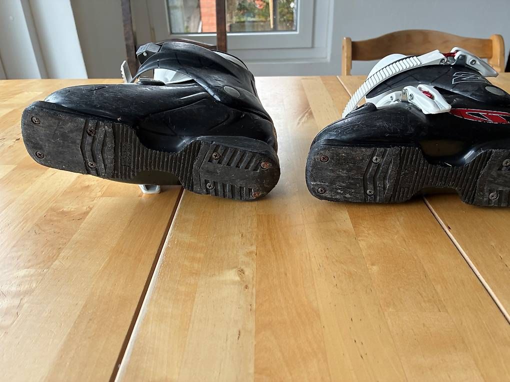 Scarpe per ragazzi: Chaussure ski Dabello enfant 21.5 – Usato da Yvonand venduto da YvesT01 1