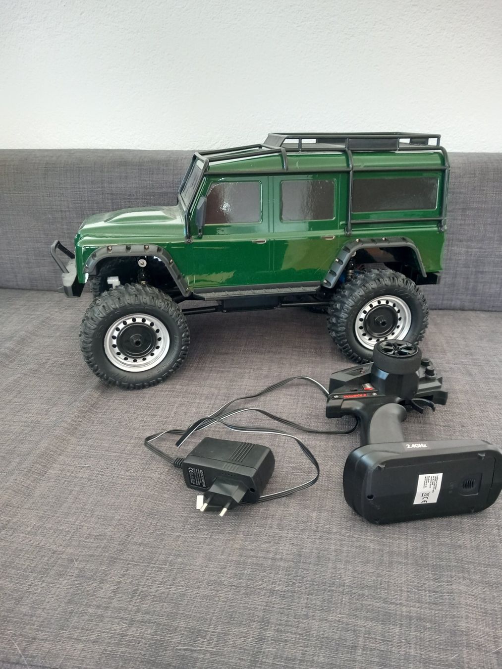 RC4WD Modellismo RC: Land Rover Defender Ferngesteuert – Nuovo e nell'imballaggio originale da Thun venduto da Beas-Allerlei 1