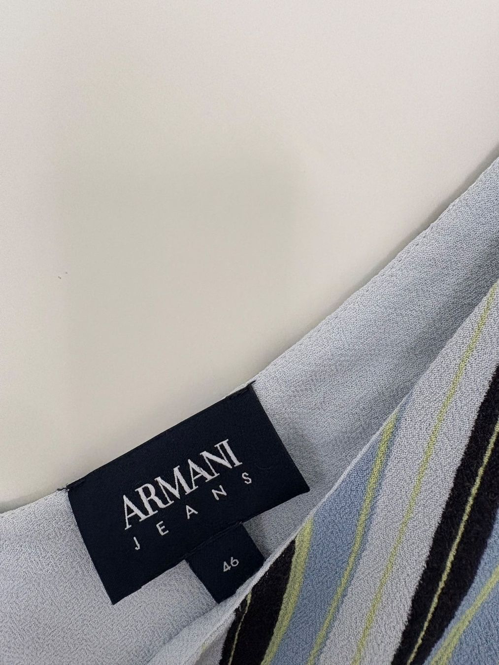 Armani Top: ARMANI Top blouse size EU 42 – Usato da Muzzano venduto da Sidney_3 1