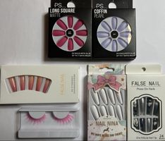 Set completde faux ongles à coller et une paire de faux cils