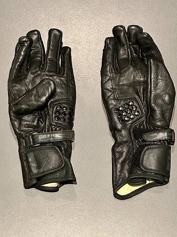 Guanti & manicotti: Motorradhandschuhe Damen Gr. 6 – Usato da Sirnach venduto da Clanso 1