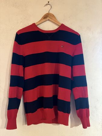 Pull en maille Tommy Hilfiger à rayures Rouge & Marine – Tai