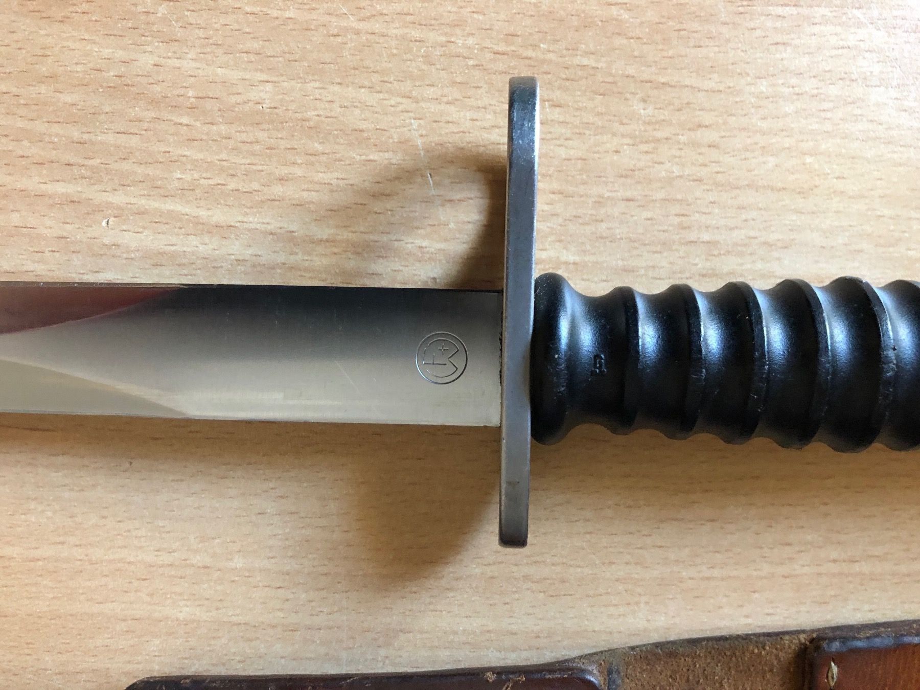 Militärmesser: Bajonett – Gebraucht aus  von  1