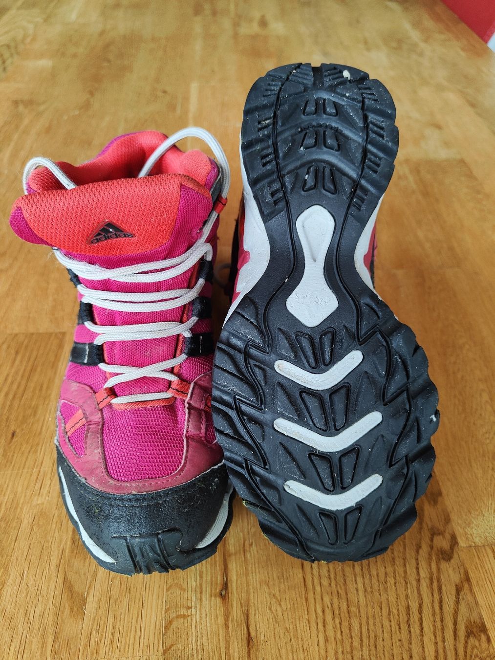 Adidas Scarpe per ragazze: Adidas Wanderschuh Gr.36 – Usato da Eggiwil venduto da armluk 1