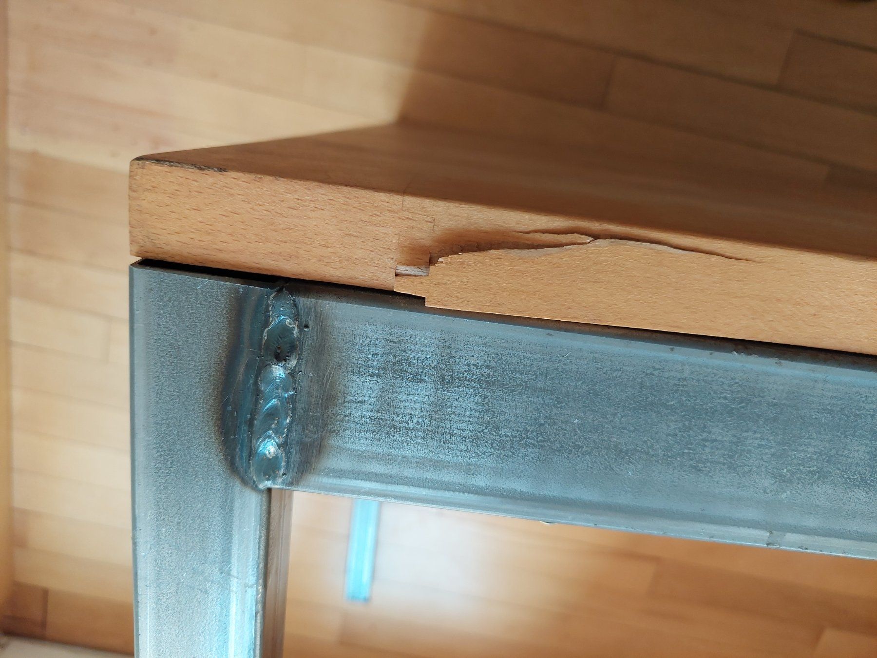 Tables: Tisch massiv Buche/Stahl – D'occasion à St. Gallen par Zia_Angela 2