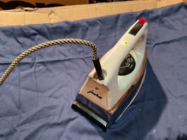 Vintage Jura Bügeleisen