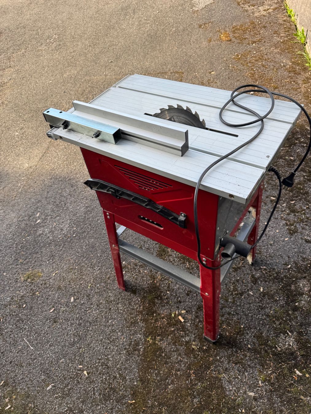 Einhell Seghe: Tischkreissägen Einhell RT-TS 1725 U – Usato da Ostermundigen venduto da Gummibaerli63