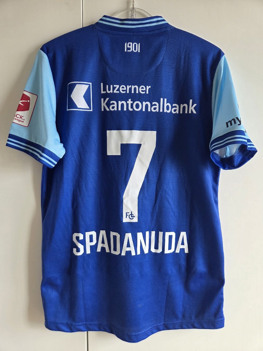 Canottiere & Pantaloni: matchworn fc Luzern – Usato da La Chaux-de-Fonds venduto da tur_nkx9