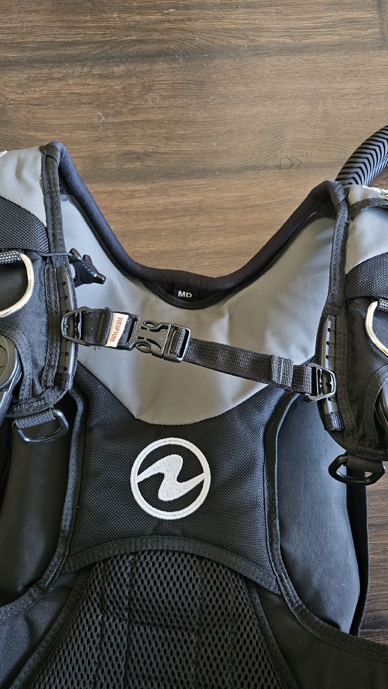 Giacche: Aqualung Axiom BCD M – Usato da Naters venduto da Tim.schny 3