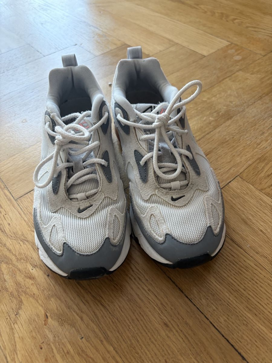 Nike Scarpe per ragazze: Nike Air 200 pink – Usato da Amriswil venduto da kde_8sl6 3