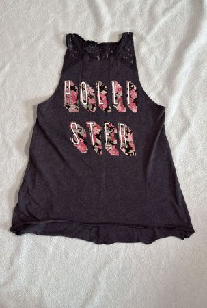 Hollister Top